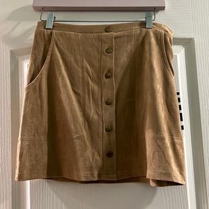 HYFVE tan skirt size women’s medium